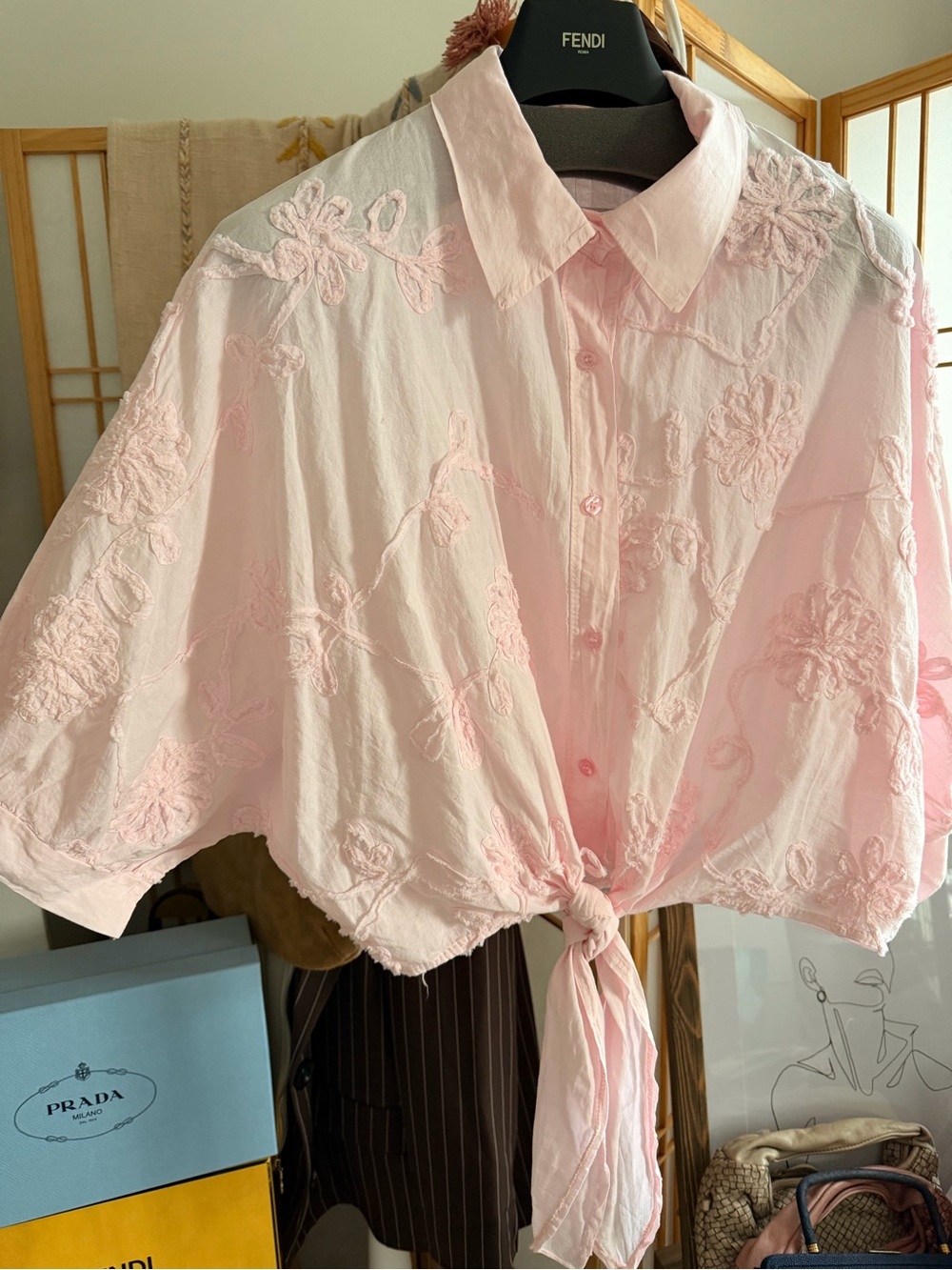 Made in Italy 100% cotton blouse in a soft blush pink